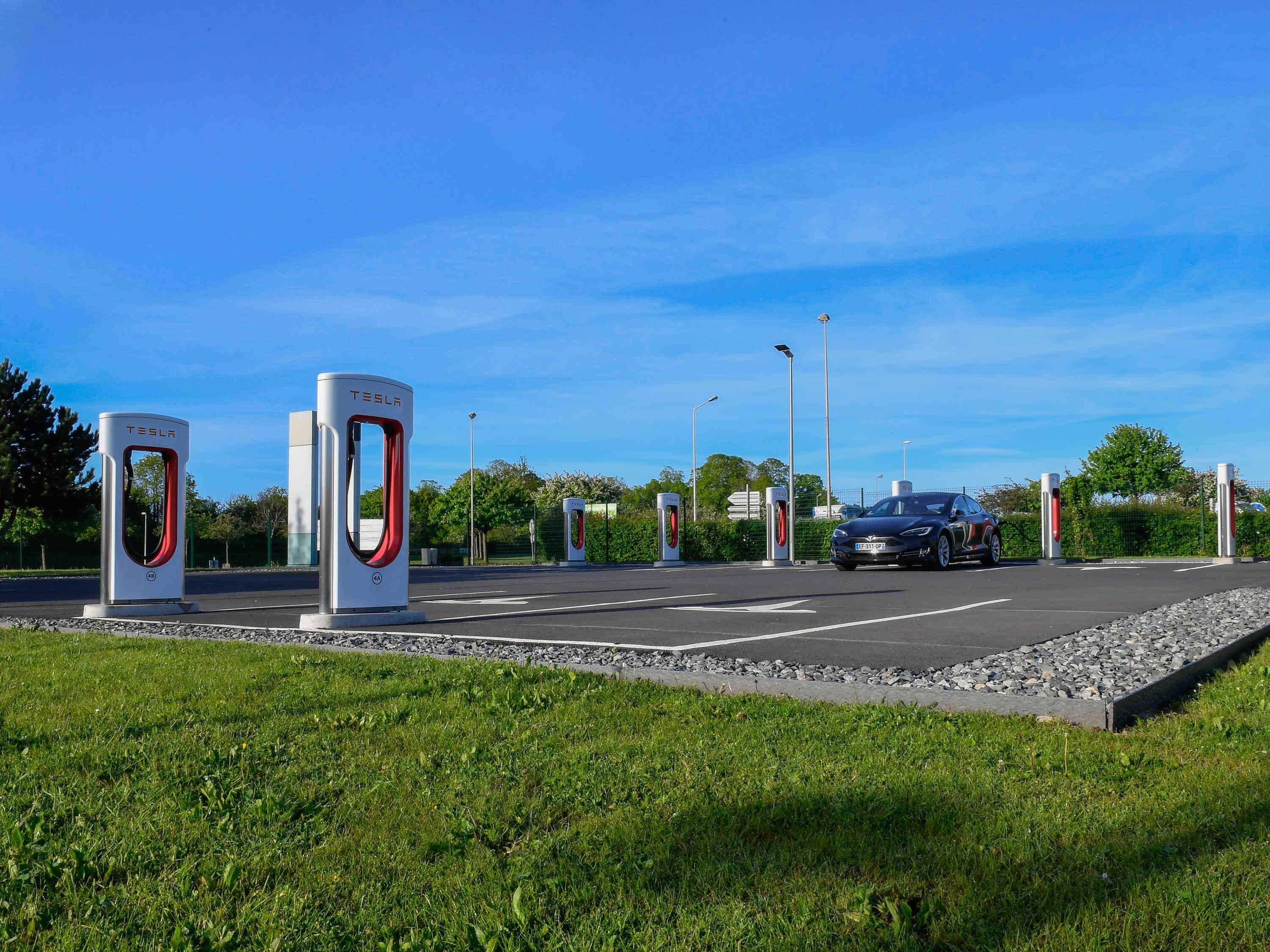 Ibis Budget Caen Porte De Bretagne Bretteville-sur-Odon Eksteriør bilde